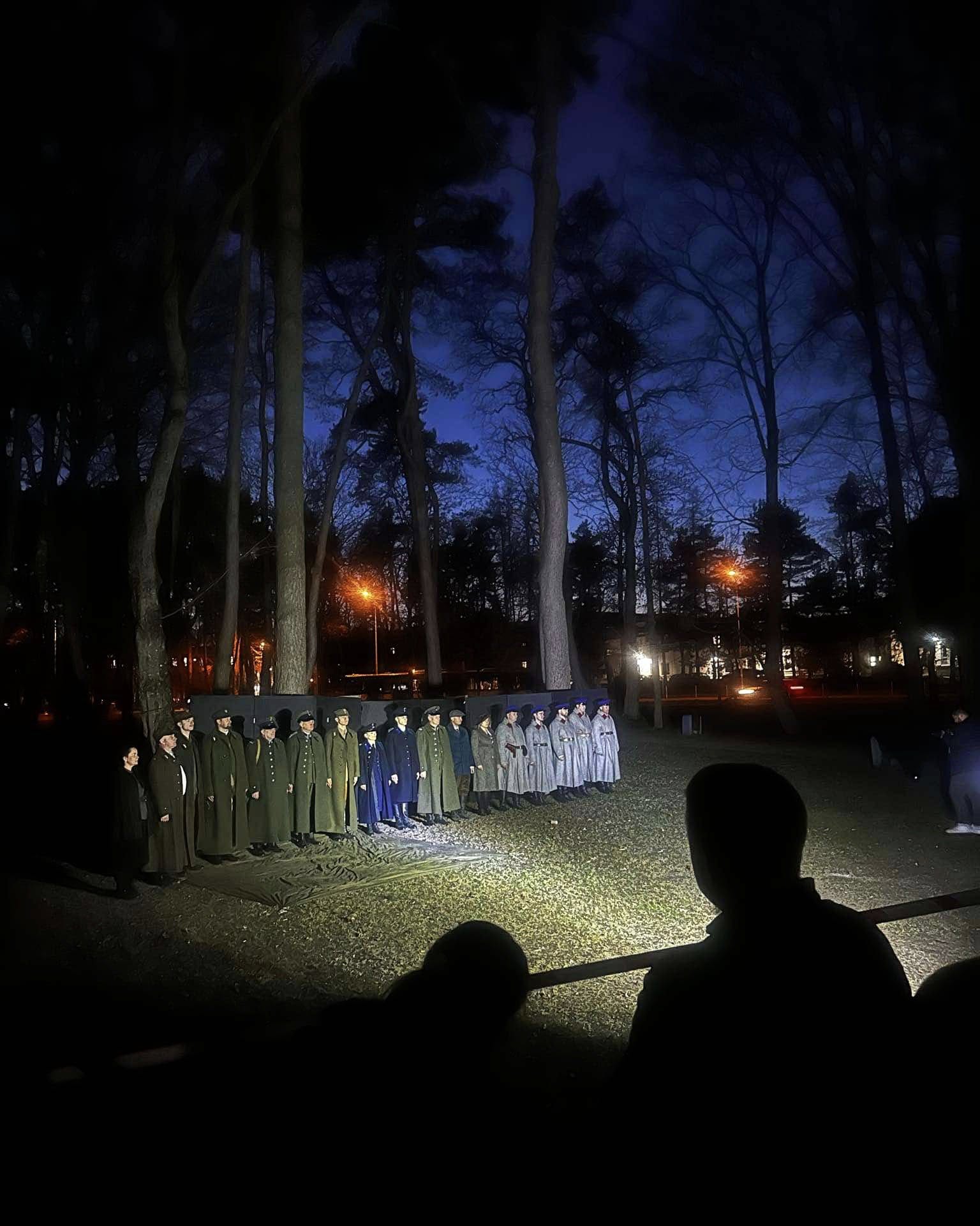 Fotorelacja ze spektaklu „Katyń 1940”